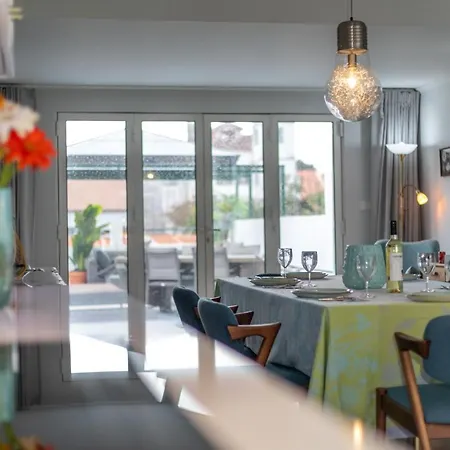 Francisco Terrace Apartment *