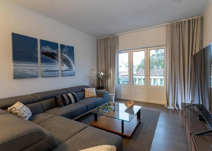 Francisco Terrace * Ponta Delgada